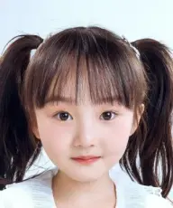 بیوگرافی Yuan Yuan Yang
