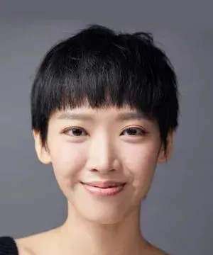 بیوگرافی Yuan Yuan Li