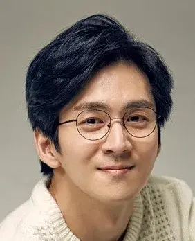 بیوگرافی Hae Sung Kwon