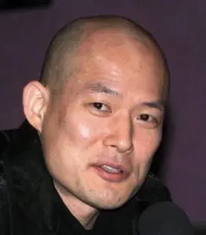 بیوگرافی Dong Hwan Yoon