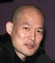 بیوگرافی Dong Hwan Yoon