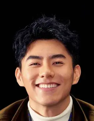بیوگرافی Cheng Bin Li