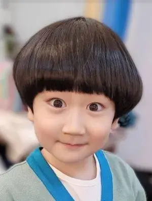 بیوگرافی Shi Yool Jung