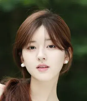 بیوگرافی Lu Si Zhao