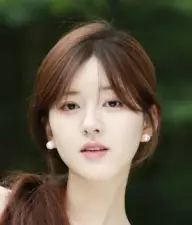 بیوگرافی Lu Si Zhao