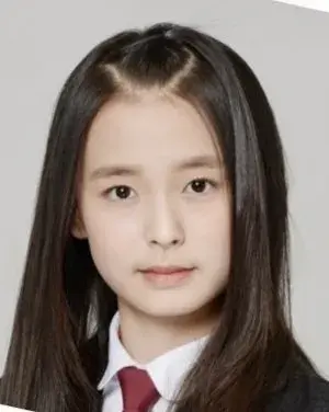 بیوگرافی So Yeon Kim
