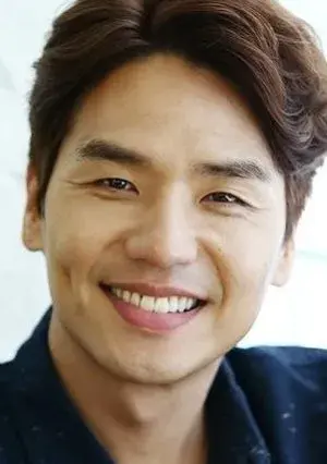 بیوگرافی Tae Hoon Kim