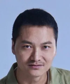 بیوگرافی Chun Guang Dong