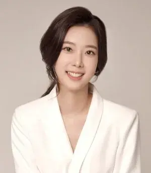 بیوگرافی Hye Ji Kim