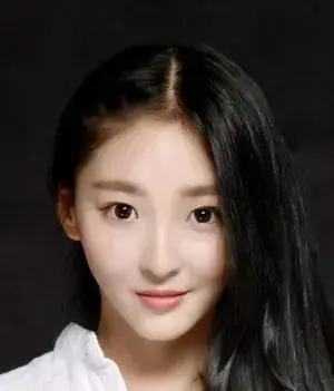 بیوگرافی Rui Xue Li