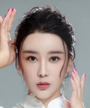 بیوگرافی Xuan Ru Shi
