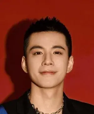 بیوگرافی Bai Rui Lin