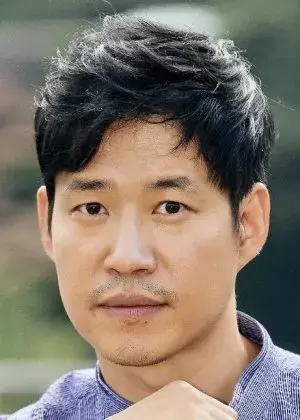 بیوگرافی Joon Sang Yoo