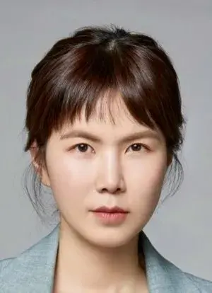 بیوگرافی Min Jung Kim