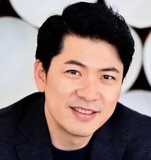 بیوگرافی Sang Kyung Kim