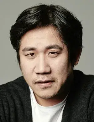 بیوگرافی Dong Yoon Kim