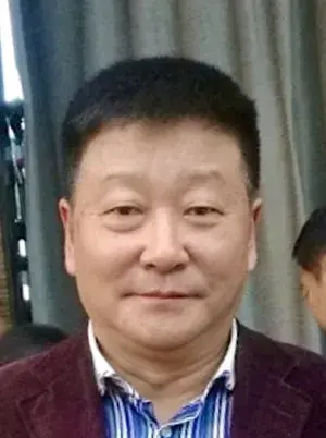بیوگرافی Yong Zhao