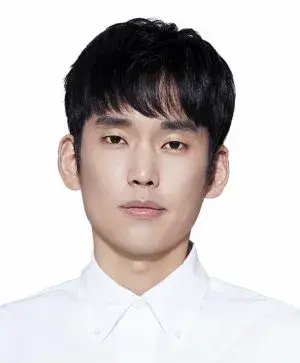بیوگرافی Jun Young Choi