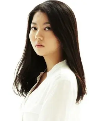 بیوگرافی Ju Yeon Go