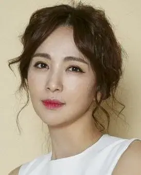 بیوگرافی Hae Young Yoon