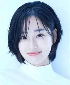 بیوگرافی Hyo Rin Bang
