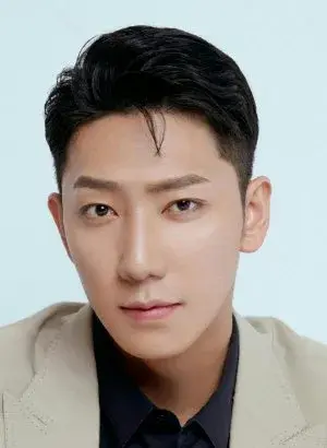 بیوگرافی Jun Sen Liang