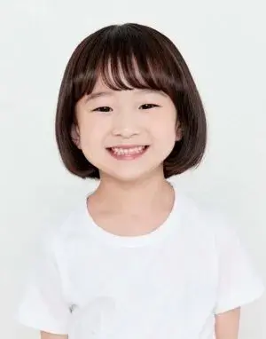 بیوگرافی A Rin Lee