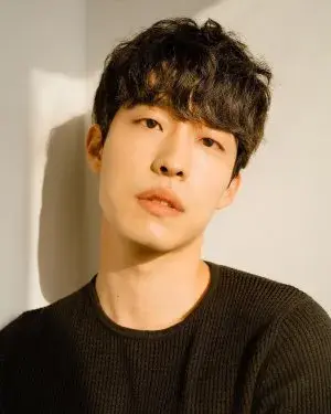بیوگرافی Hyun Myung Kim