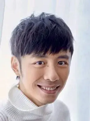 بیوگرافی Yi Xin Huang