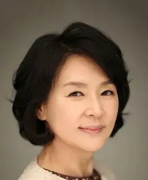 بیوگرافی Yeon Suk Shin