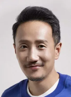 بیوگرافی Qiu Chi Han