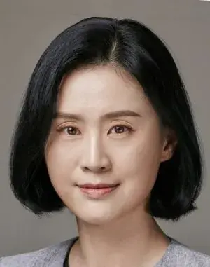 بیوگرافی Eun Mi Jun