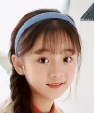 بیوگرافی Xue Ya Feng