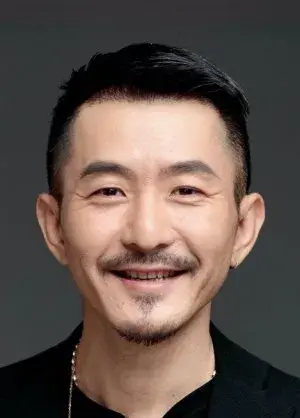 بیوگرافی Yi Li Sun