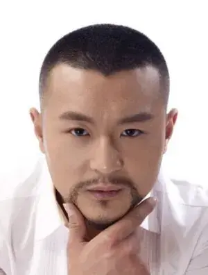 بیوگرافی Jun Yi Zhang