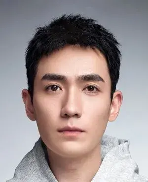 بیوگرافی Yi Long Zhu