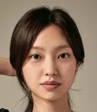 بیوگرافی Yoo Hwa Choi