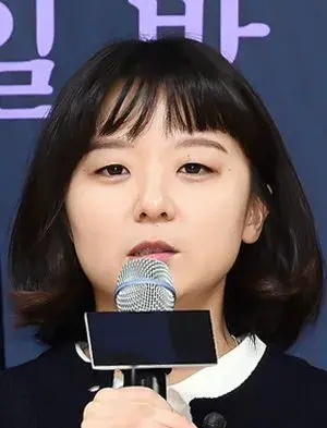بیوگرافی Jung Rim Lee