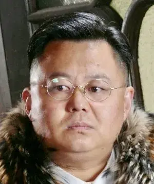 بیوگرافی Hong Quan Li