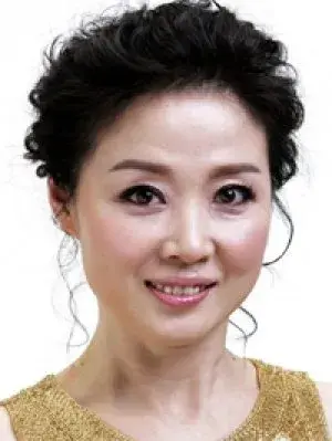 بیوگرافی Hyun Sook Baek