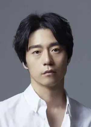 بیوگرافی Sung Hwan Kyung