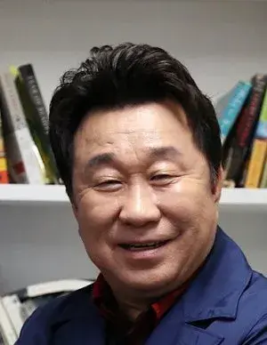 بیوگرافی Han Yong Im