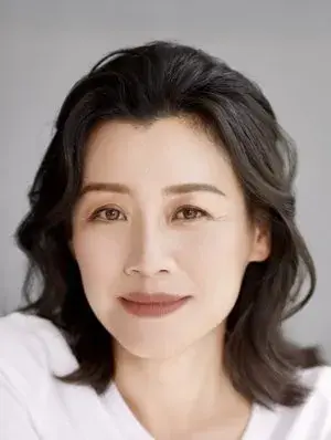 بیوگرافی Lin Liu