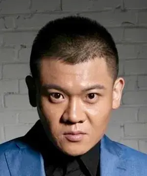 بیوگرافی Yi Sheng Jiang