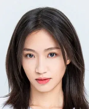 بیوگرافی Zi Lin Lin