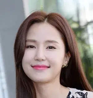 بیوگرافی Hyun Joo Gong