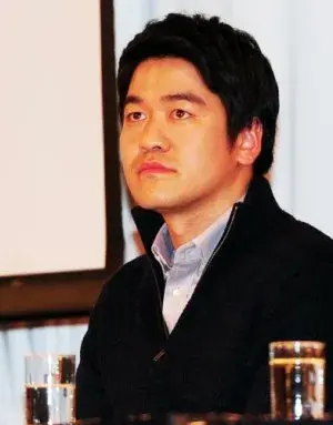 بیوگرافی Dong Yoon Lee
