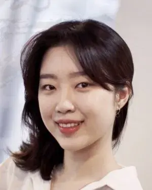 بیوگرافی Yun Seol Choi