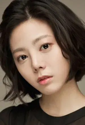 بیوگرافی Ji Won Yoon