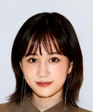 بیوگرافی Atsuko Maeda